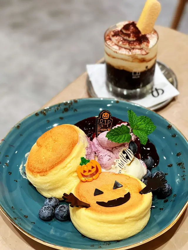 不給藍莓梳乎厘就搗蛋