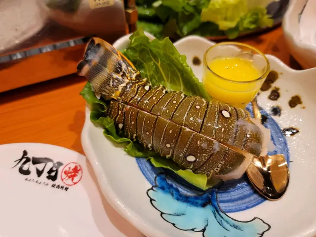 開邊 龍蝦尾