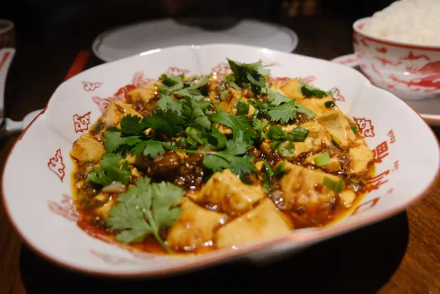 牛肉麻婆豆腐