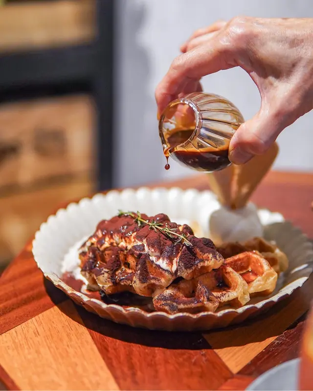 Hello! Tiramisu Croffle