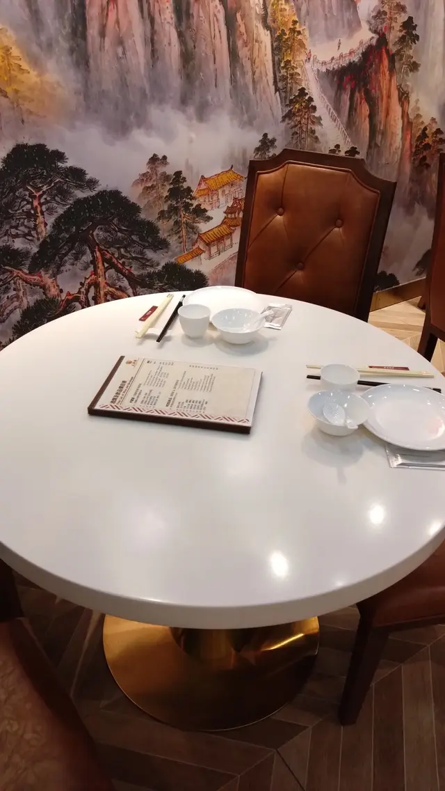 這裡裝潢舒適優雅