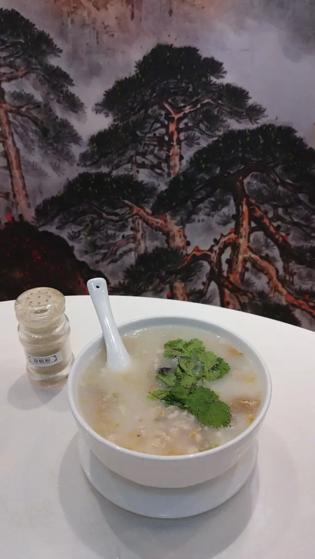 比我們預期大碗