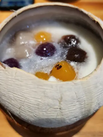 椰皇蛋白芋圆