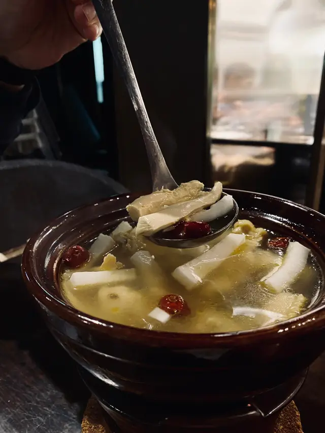 海南椰子雞湯