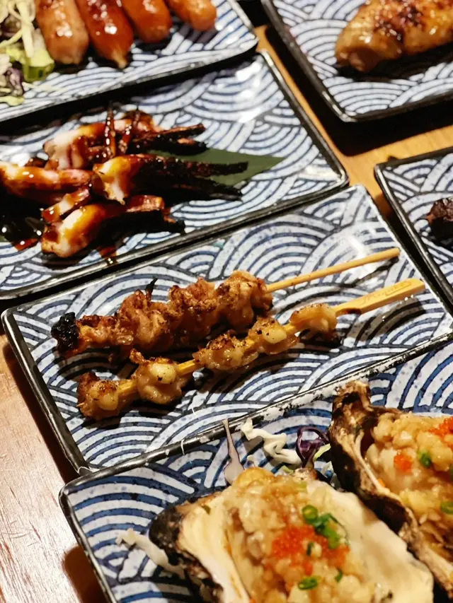 燒日本雞皮 & 燒雞軟骨串