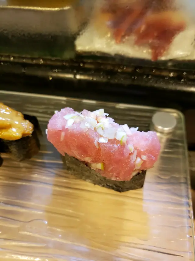 蔥吞拿魚腩軍艦