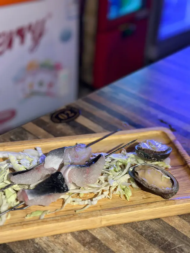 鮑魚、白鱔串