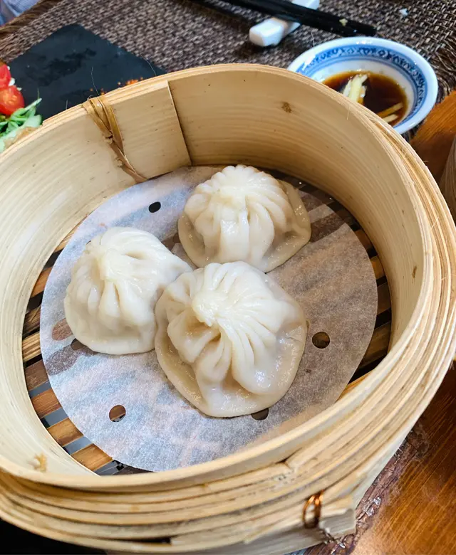 薑汁小籠包