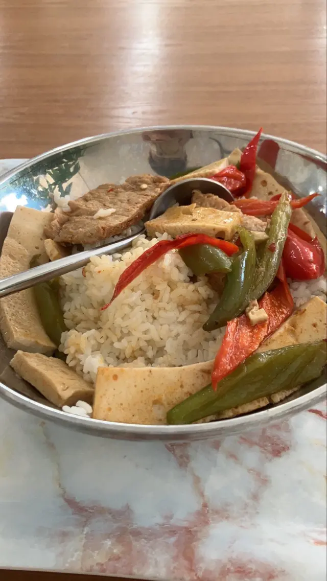 兩椒豆腐飯