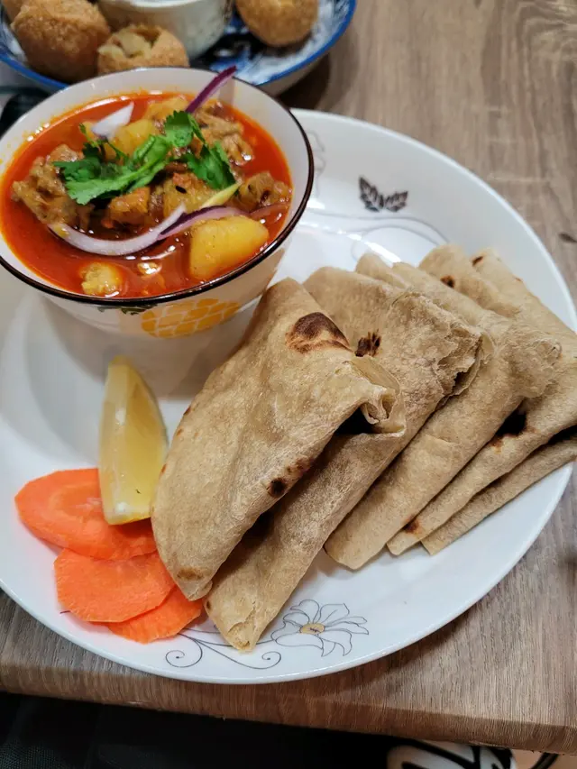 咖哩雞烤麥餅套餐