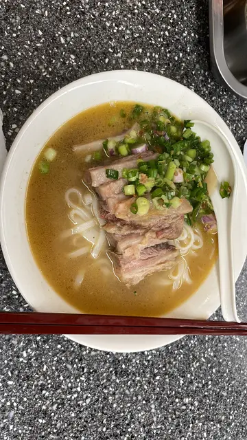 招牌牛腩河