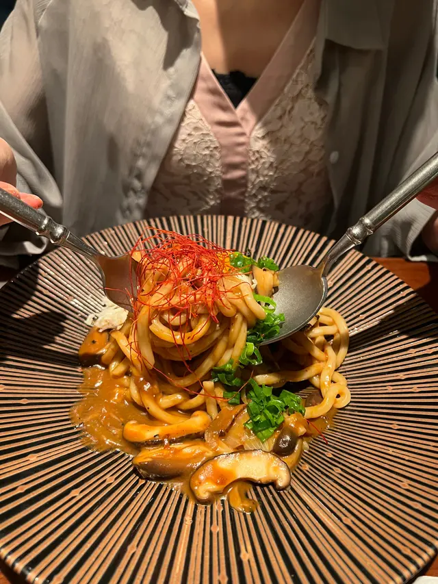 玉子蟹肉炒烏冬