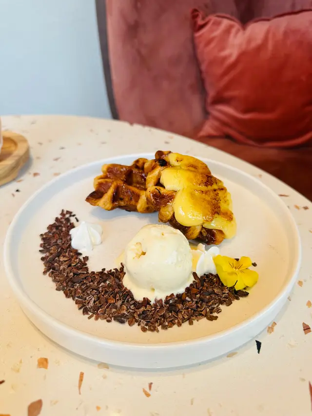 CACAO 招牌酥皮窩夫