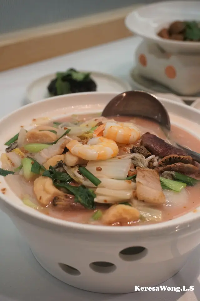 福建紅菇海鮮鹵麵