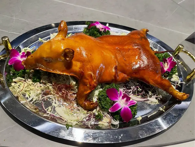 星薈西班牙乳豬