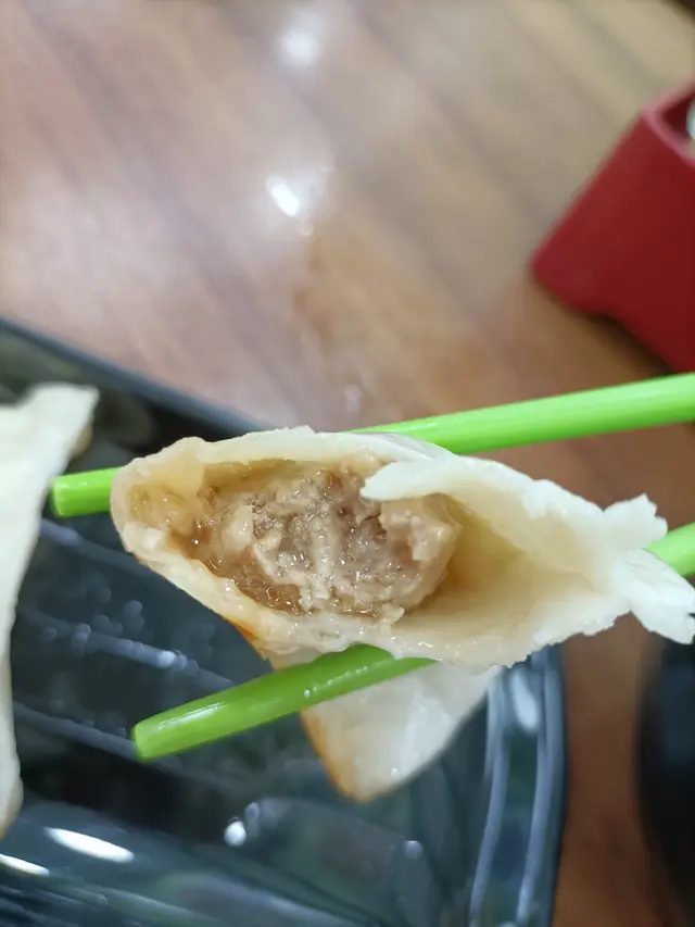生煎鮮肉鍋貼