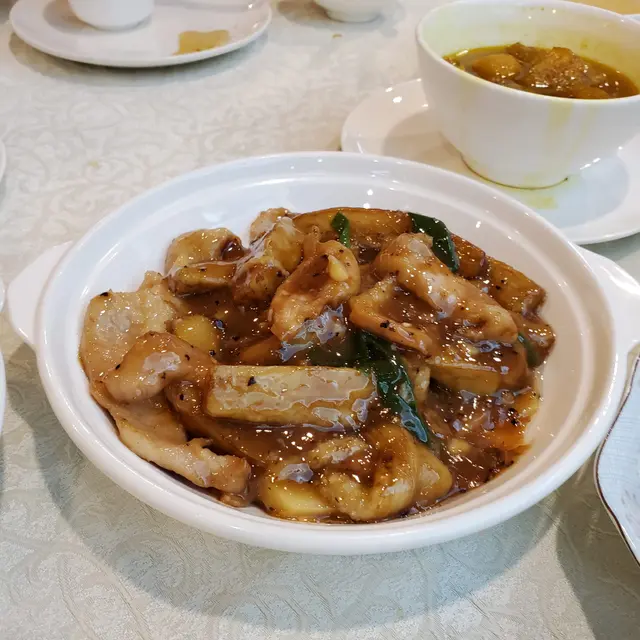 黑椒茄子豬頸肉