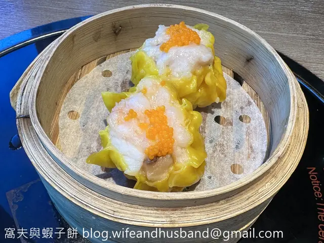 蟹籽龍皇燒賣