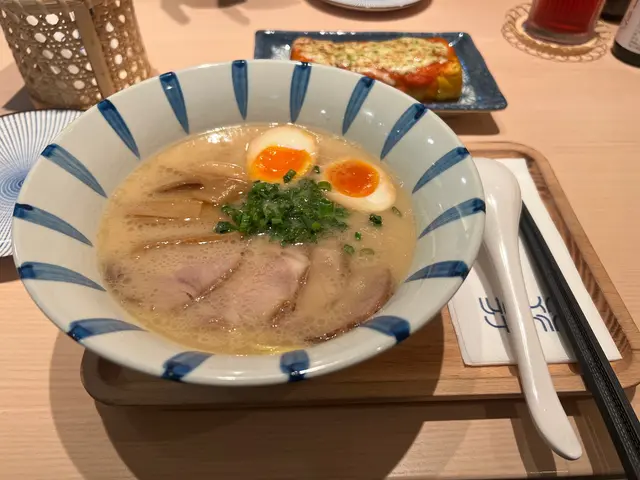 叉燒玉子豚肉湯拉麵