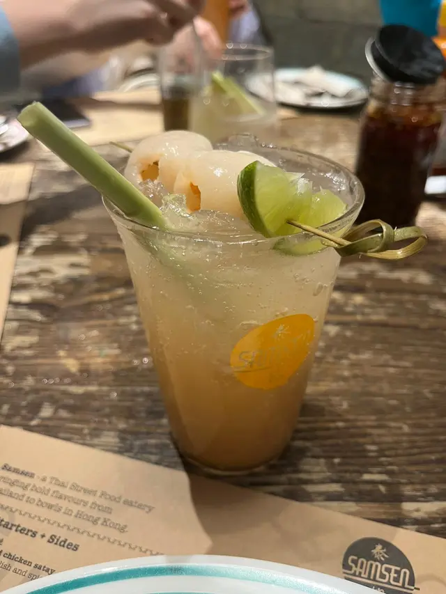 Lychee and lemongrass soda