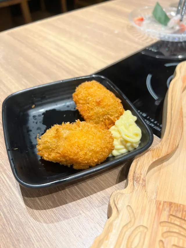 小小腥,咬一啖仲有蠔水流出