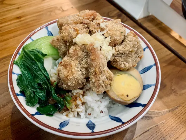 鹽酥雞飯