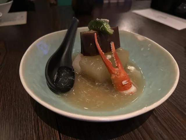 北海道松葉蟹拌日本小茄子