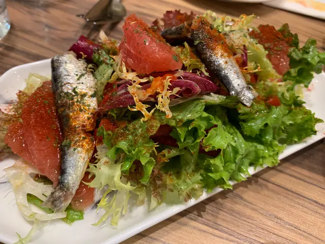 沙甸魚沙律,有著叫人胃口大開的色、香、味