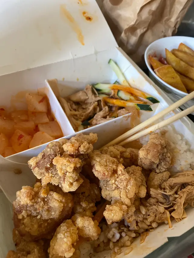 Sor 太肚餓 差唔多食曬先影 