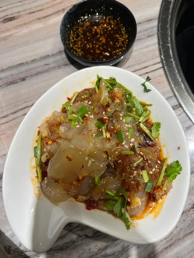 涼拌海蜇頭