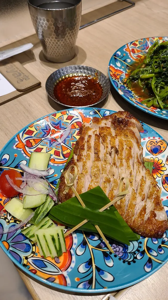 參峇醬燒豬頸肉