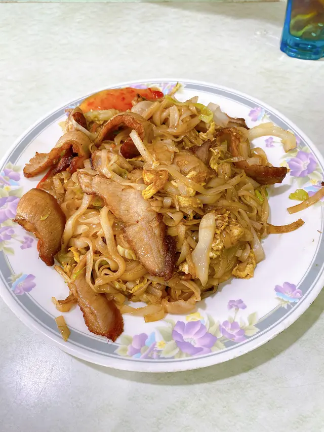 香茅豬頸肉炒河