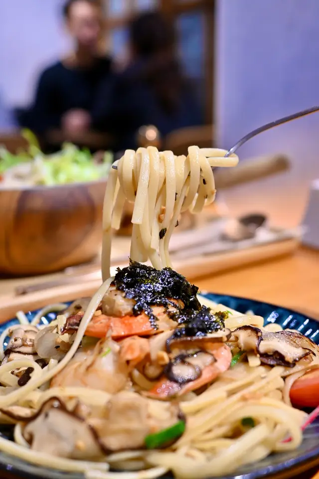 乾炒大蝦蒜香意粉