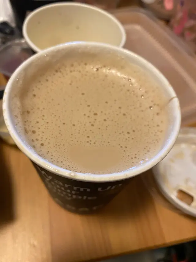 免費🆓，夠大杯