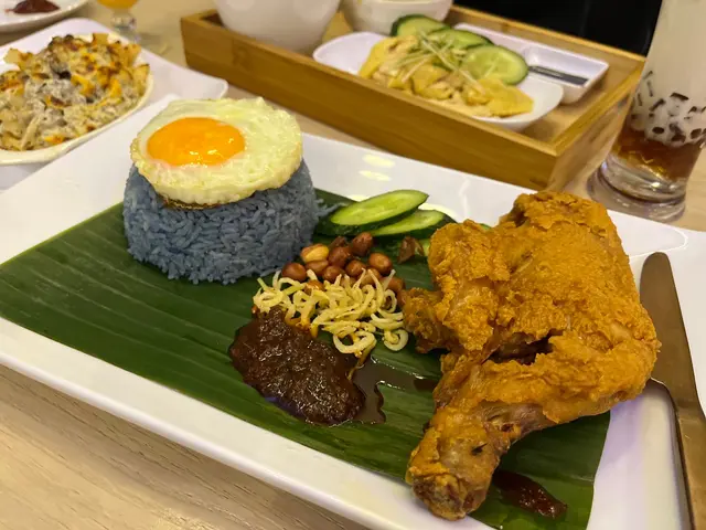 雞脾辣死你媽,椰漿飯