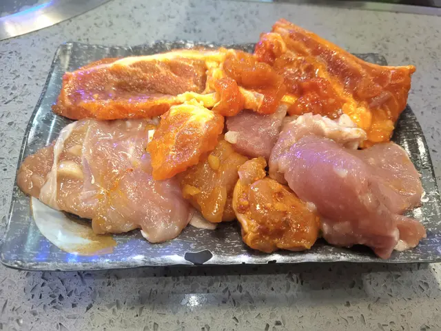 金沙骨,雞扒,猪扒,豬五花