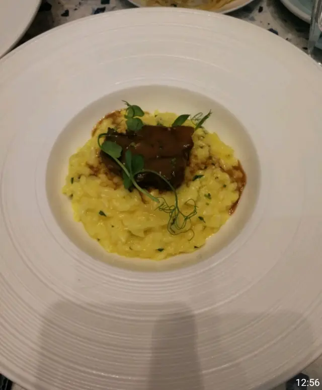 午餐牛面肉意大利飯