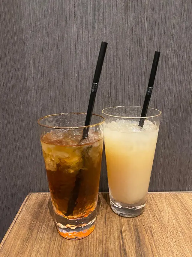 烏龍茶/青森蘋果汁