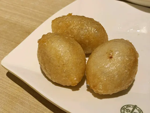 鹹水角