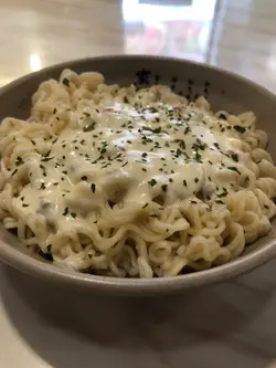 芝士撈公仔麵