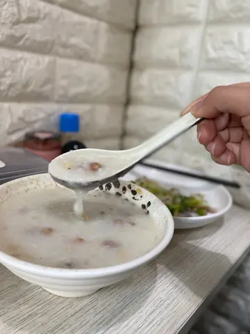 柴魚花生粥（星期四）
