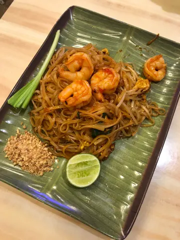 泰式炒金邊粉蝦