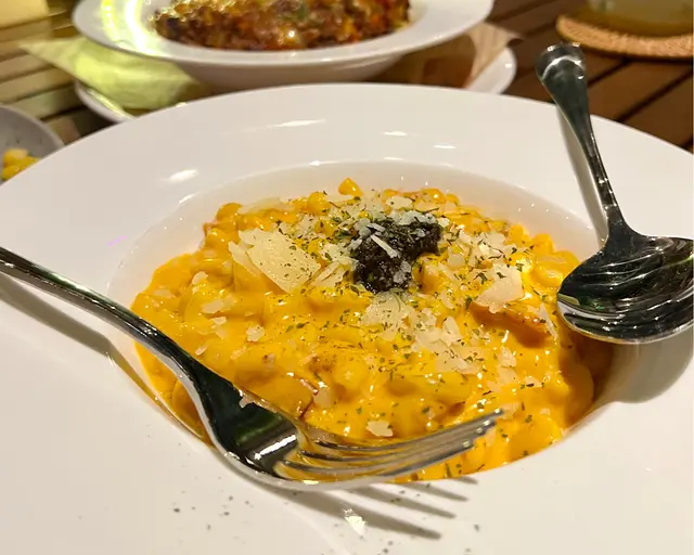 黑松露芝士通心粉