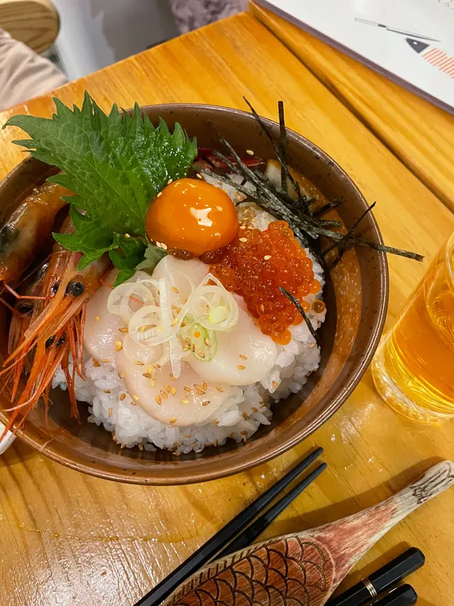 帶子醬油漬海老丼