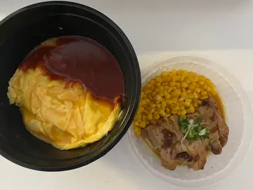 意式茄汁煎雞扒蛋蓋飯