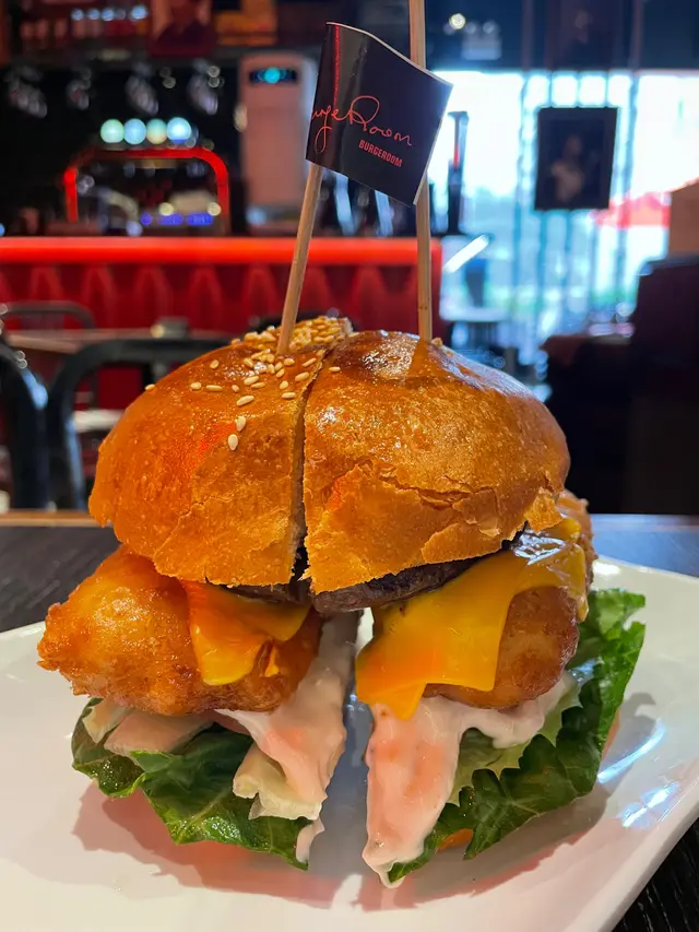 大烤菇鱈魚柳漢堡