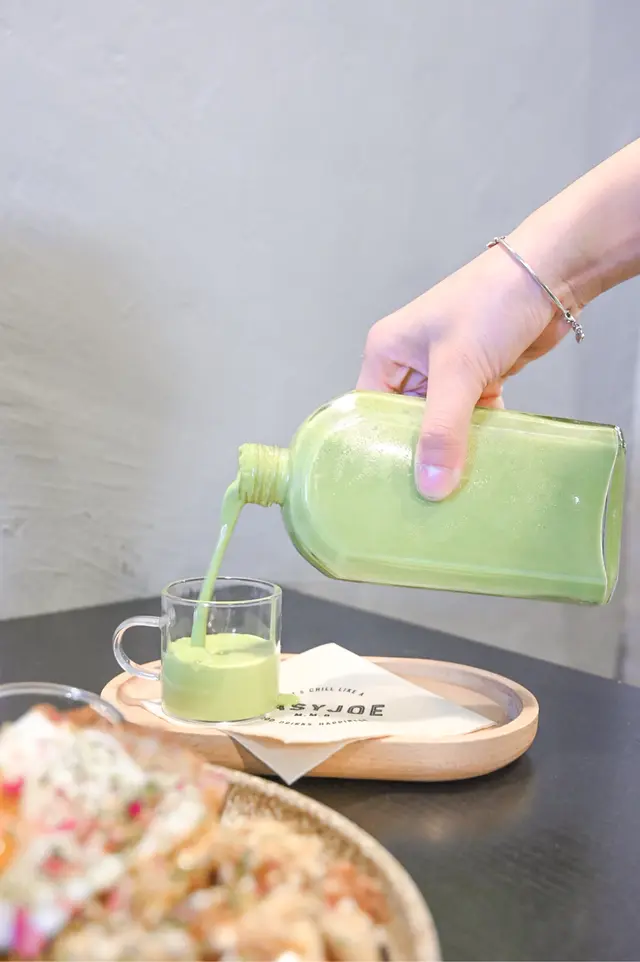 特濃宇治抹茶白朱古力奶