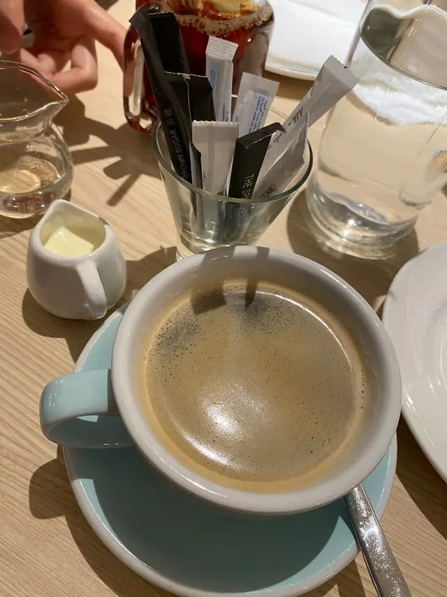 啡味濃，苦，要落糖