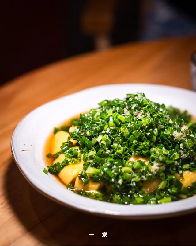 一家蔥油白切雞