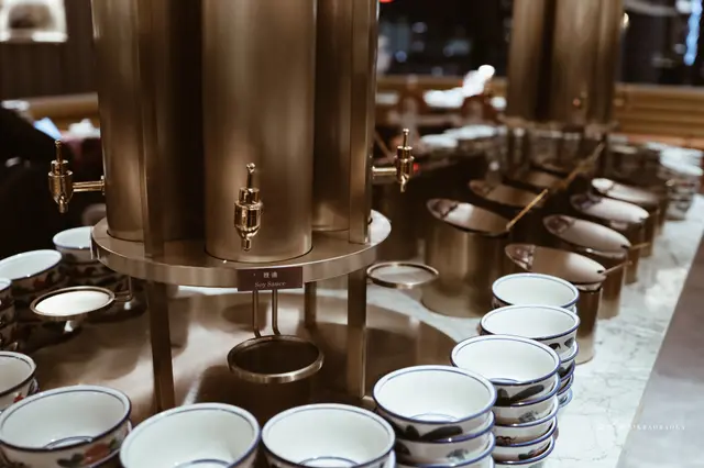 井井有條的調醬區